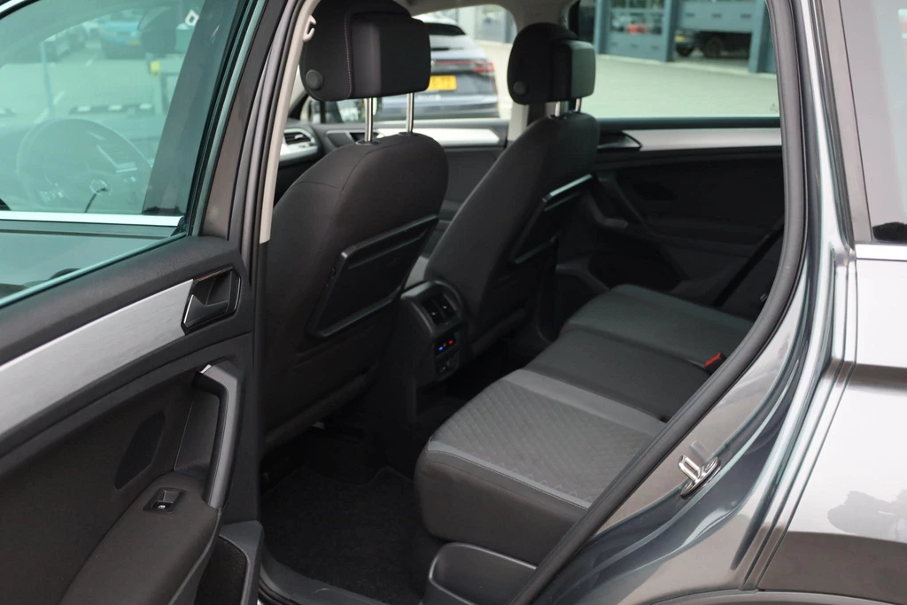 Volkswagen Tiguan – foto 11