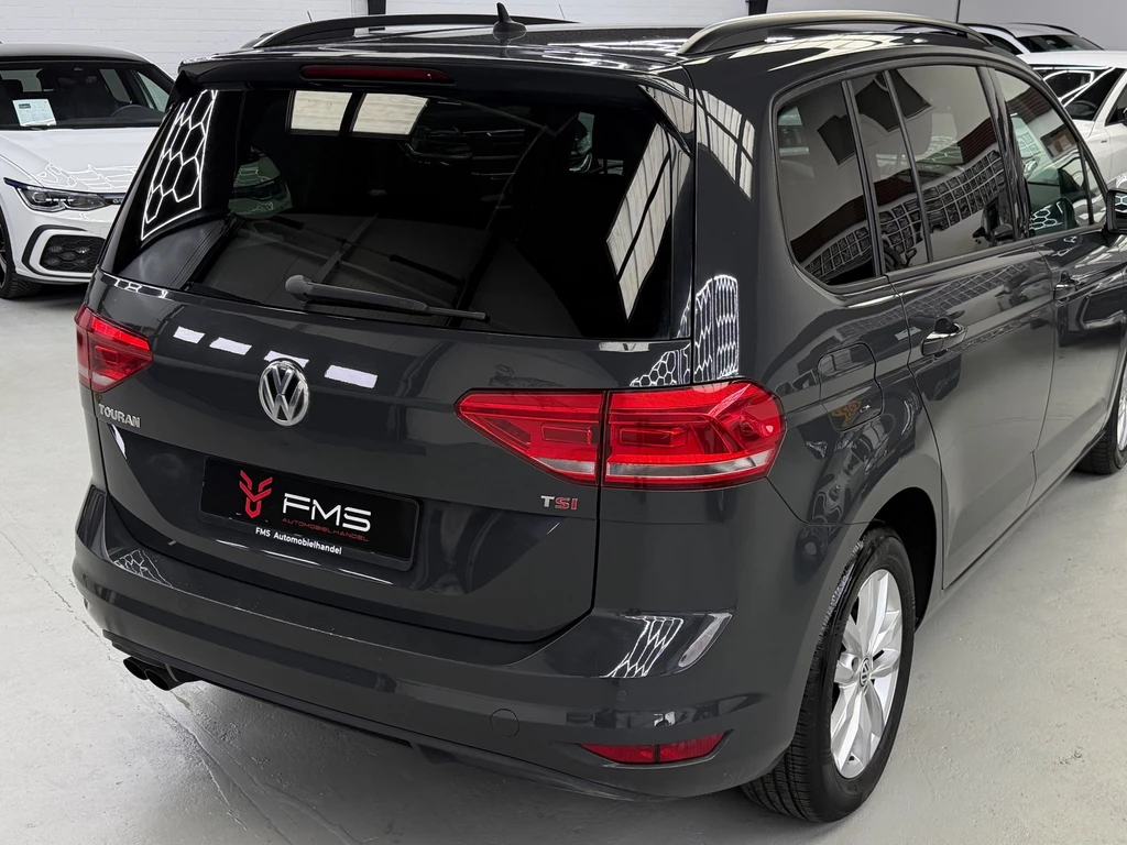 Volkswagen Touran – foto 8