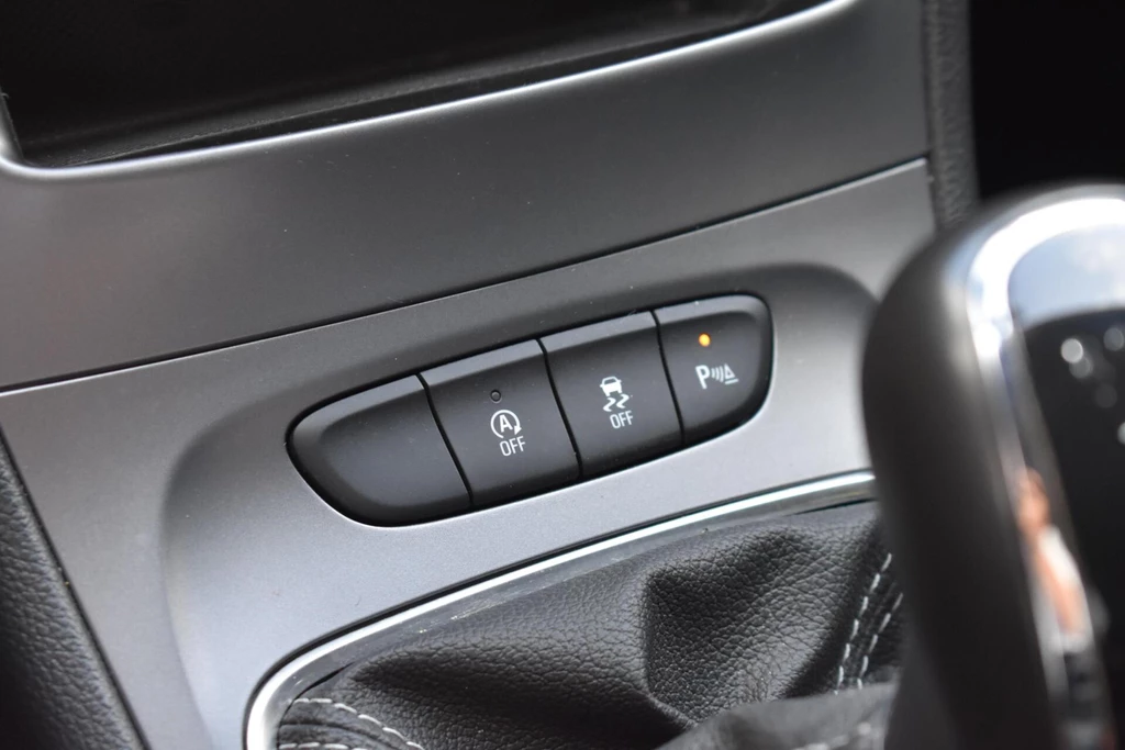 Opel Astra – foto 22