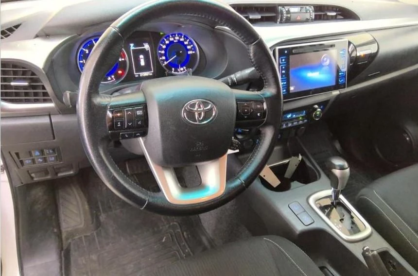 Toyota Hilux – foto 5
