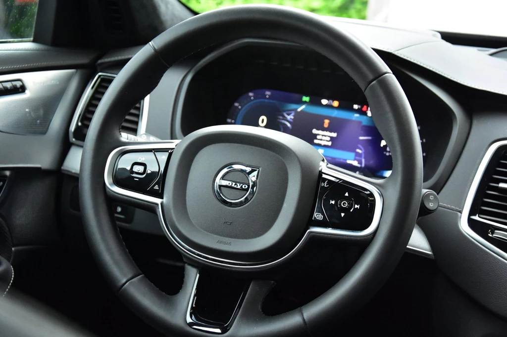 Volvo XC90 – foto 16