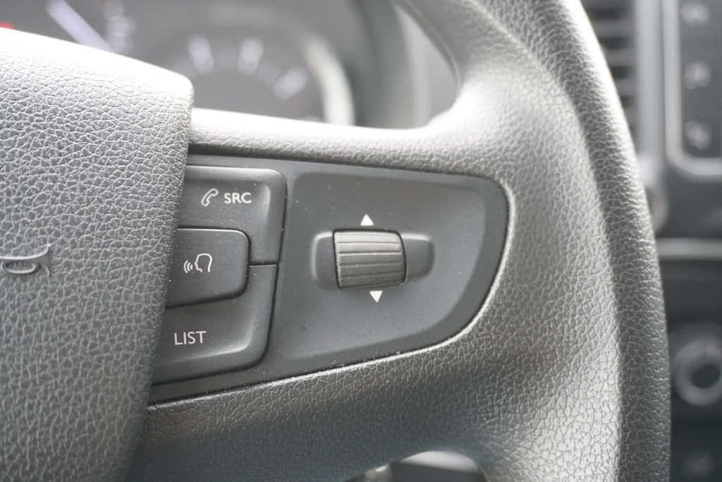Opel Vivaro – foto 19