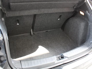 Nissan Micra – thumbnail 13