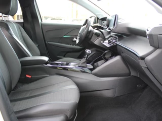 Peugeot 208 – thumbnail 9