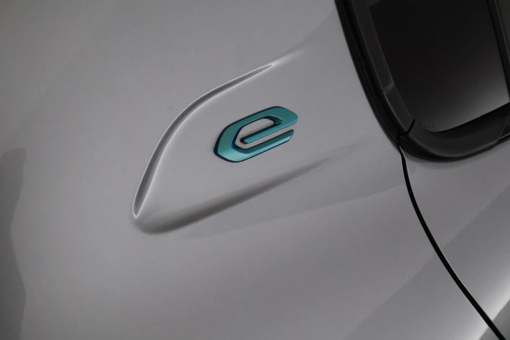 Peugeot e-208 – foto 36