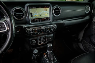 Jeep Wrangler – thumbnail 14