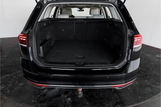 Volkswagen Passat – thumbnail 35