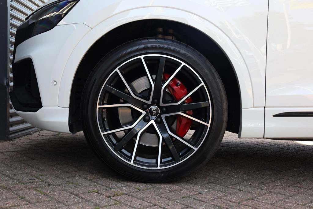Audi Q8 – foto 14