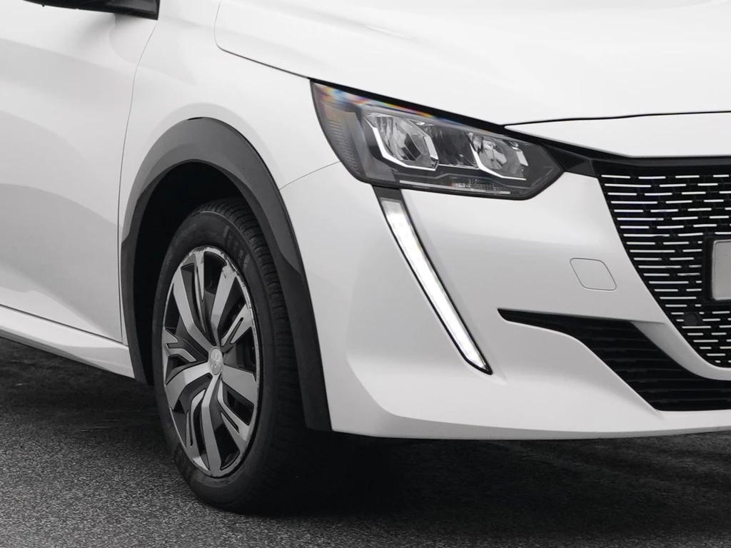 Peugeot e-208 – foto 28