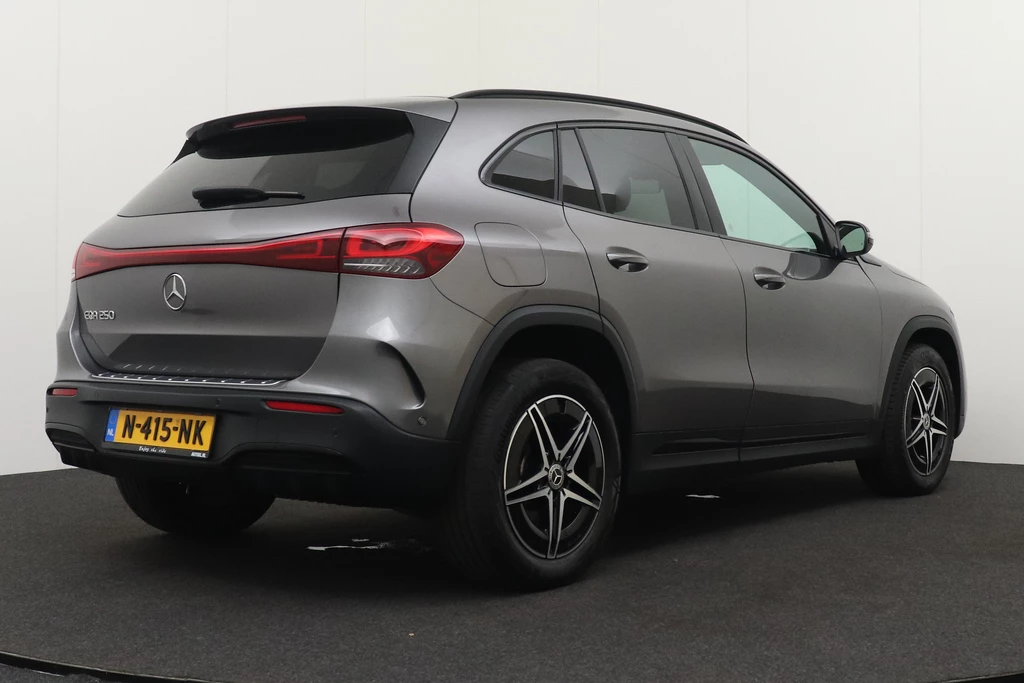 Mercedes-Benz EQA – foto 4
