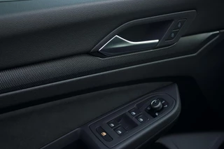 Volkswagen Golf – thumbnail 34