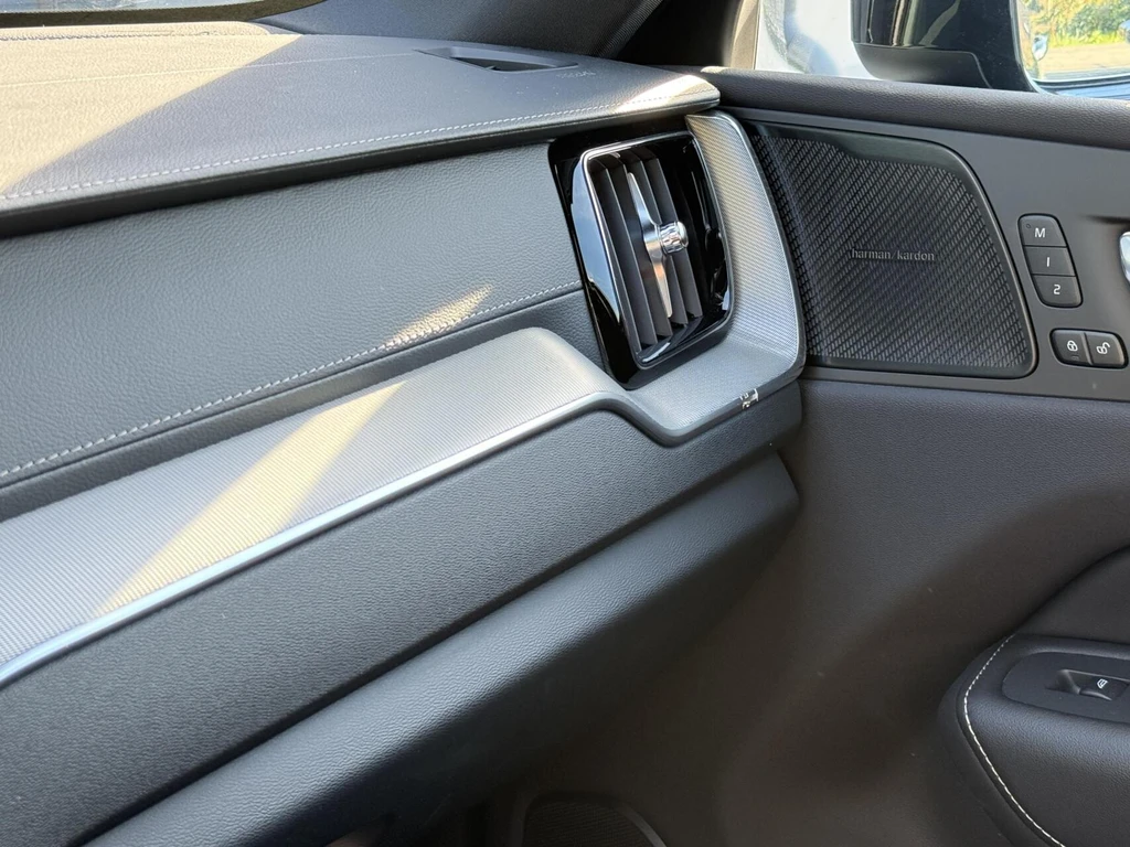Volvo XC60 – foto 29