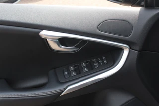 Volvo V40 – thumbnail 33