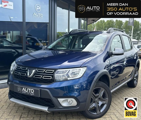 Dacia Sandero 0.9 TCe SL Stepway 90PK | 1e Eigenaar! | Volledige Onderhoudshistorie | Nette Staat | NL AUTO | Trekhaak | Parkeersensoren | Airco | Cruise Control | 2 Sleutels |