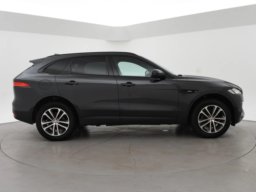 Jaguar F-PACE – foto 5