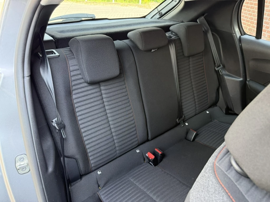 Peugeot 208 – foto 40