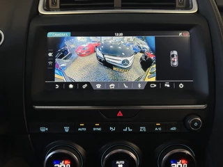 Jaguar E-PACE – thumbnail 21