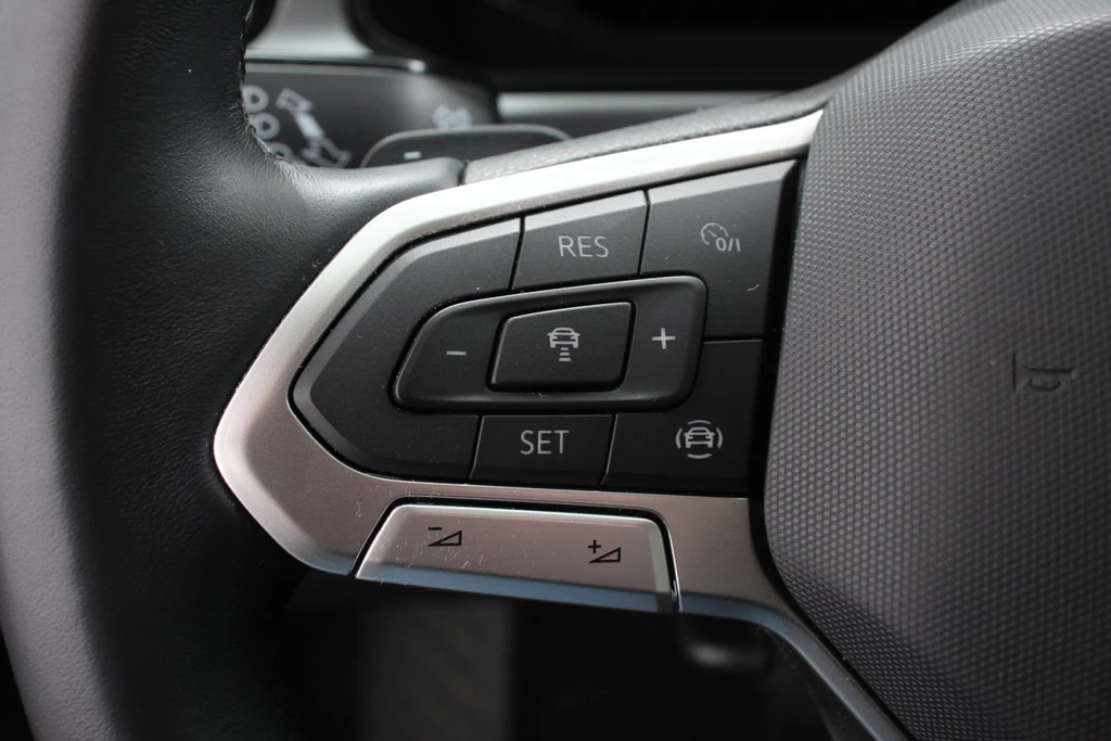 Volkswagen T-Roc – foto 14