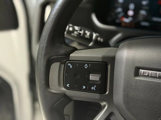 Land Rover Defender – thumbnail 28