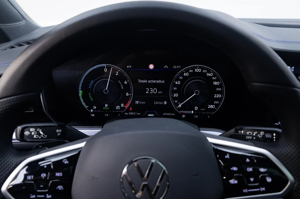 Volkswagen Touareg – foto 15