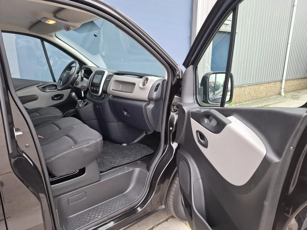 Renault Trafic – foto 35