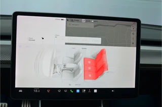 Tesla Model 3 – thumbnail 17