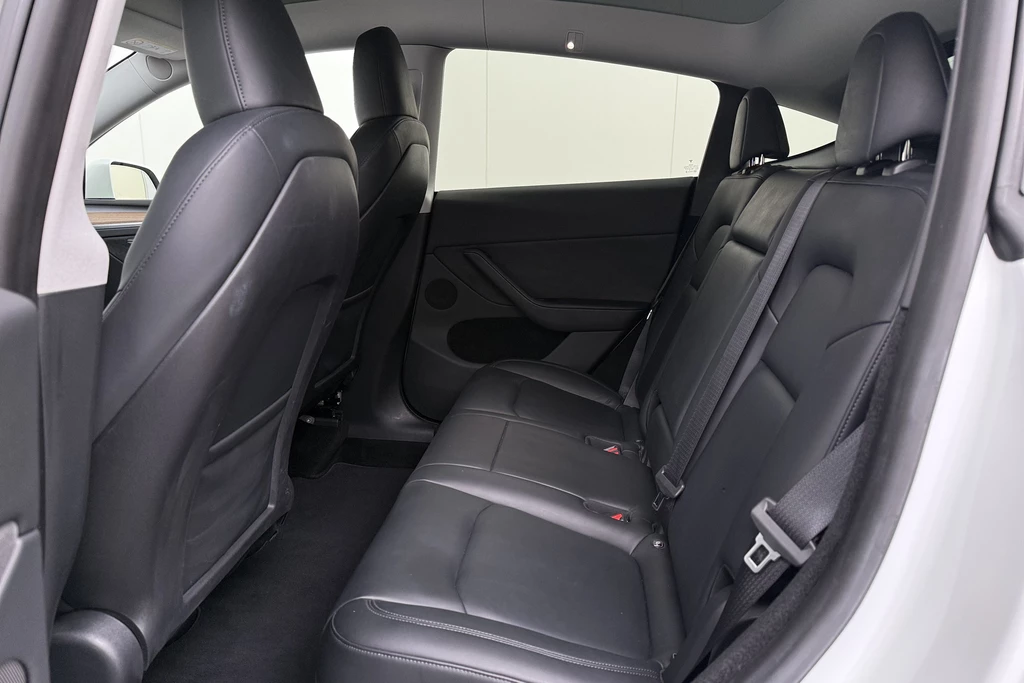 Tesla Model Y – foto 10