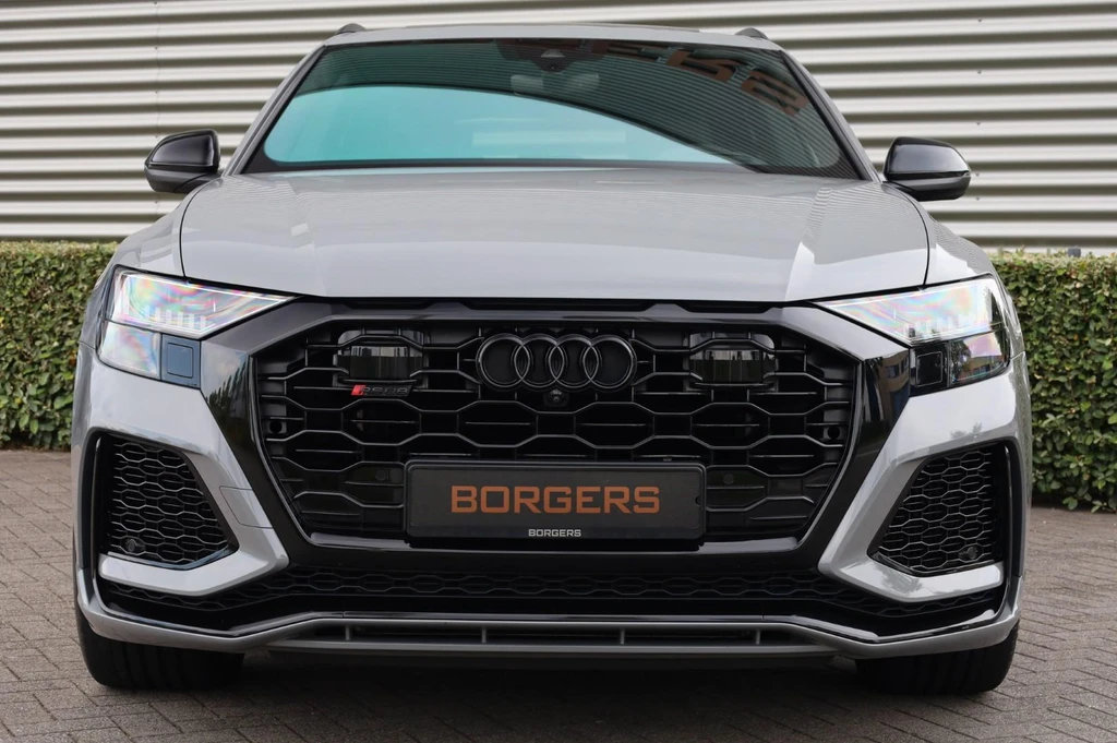 Audi RSQ8 – foto 12