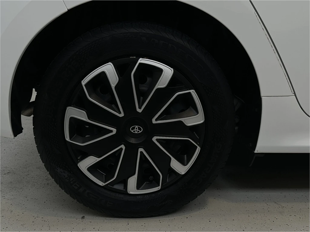 Toyota Yaris – foto 25