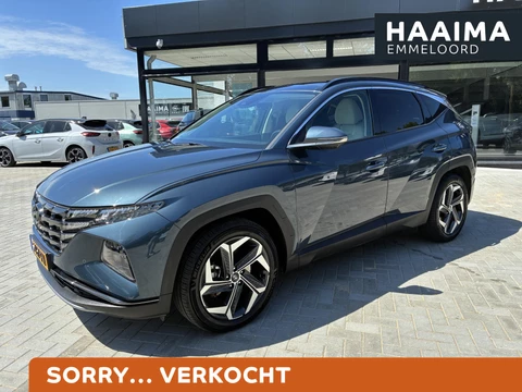 Hyundai Tucson 1.6 T-GDI PHEV Premium Sky 4WD Automaat | ECC | Navigatie | Camera | Winterpakket | Panorama dak | Leder | Trekhaak | Zeer Kompleet