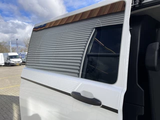 Ford Transit Custom – thumbnail 24