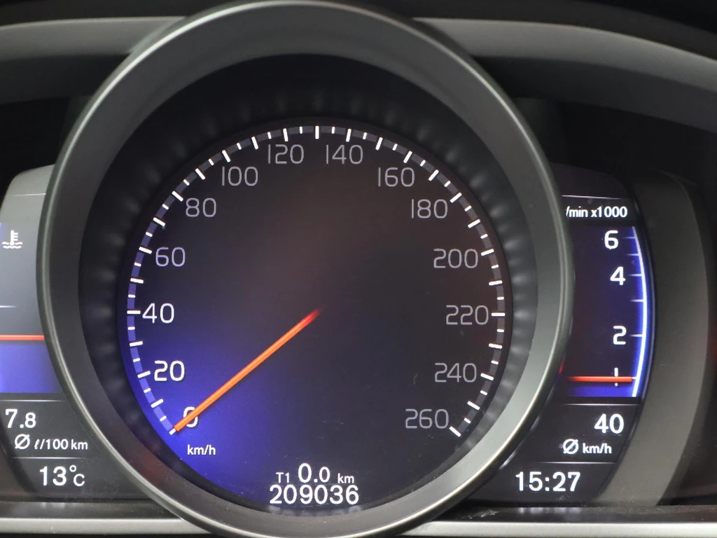 Volvo V40 – foto 22