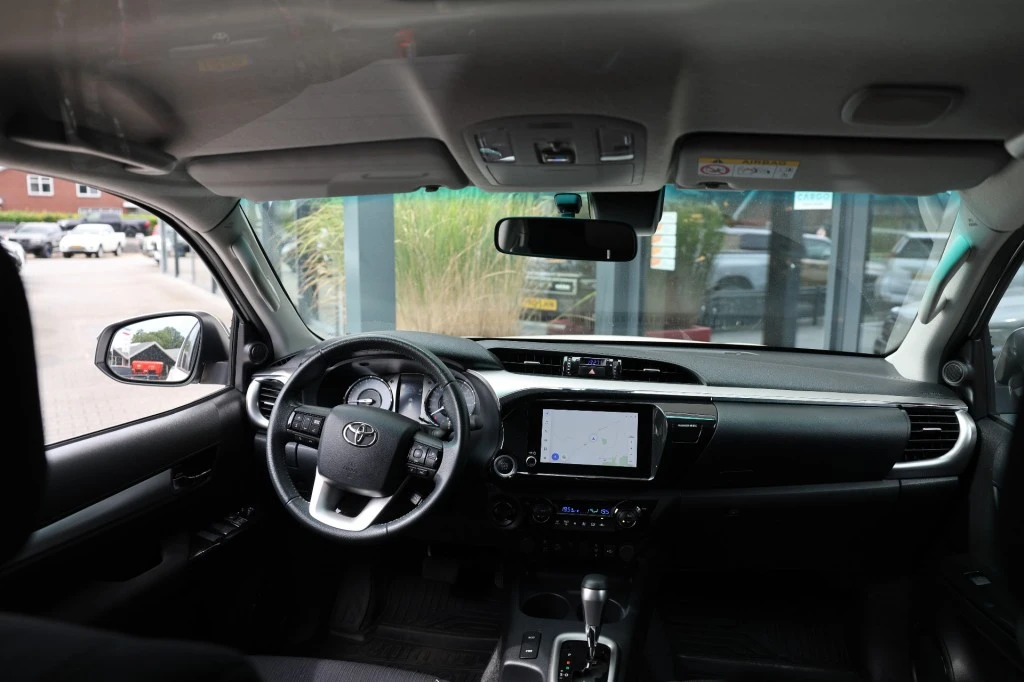 Toyota Hilux – foto 24