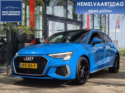Audi A3 Sportback 40 TFSI e S-LINE | SOH 100% | TURBOBLAUW | Panoramadak | LED | Cruise Control | Climate Control | Parkeer assistent | Parkeersensoren + Camera