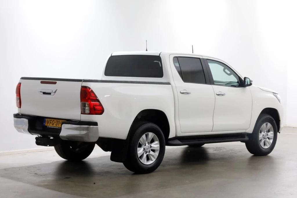 Toyota Hilux – foto 7