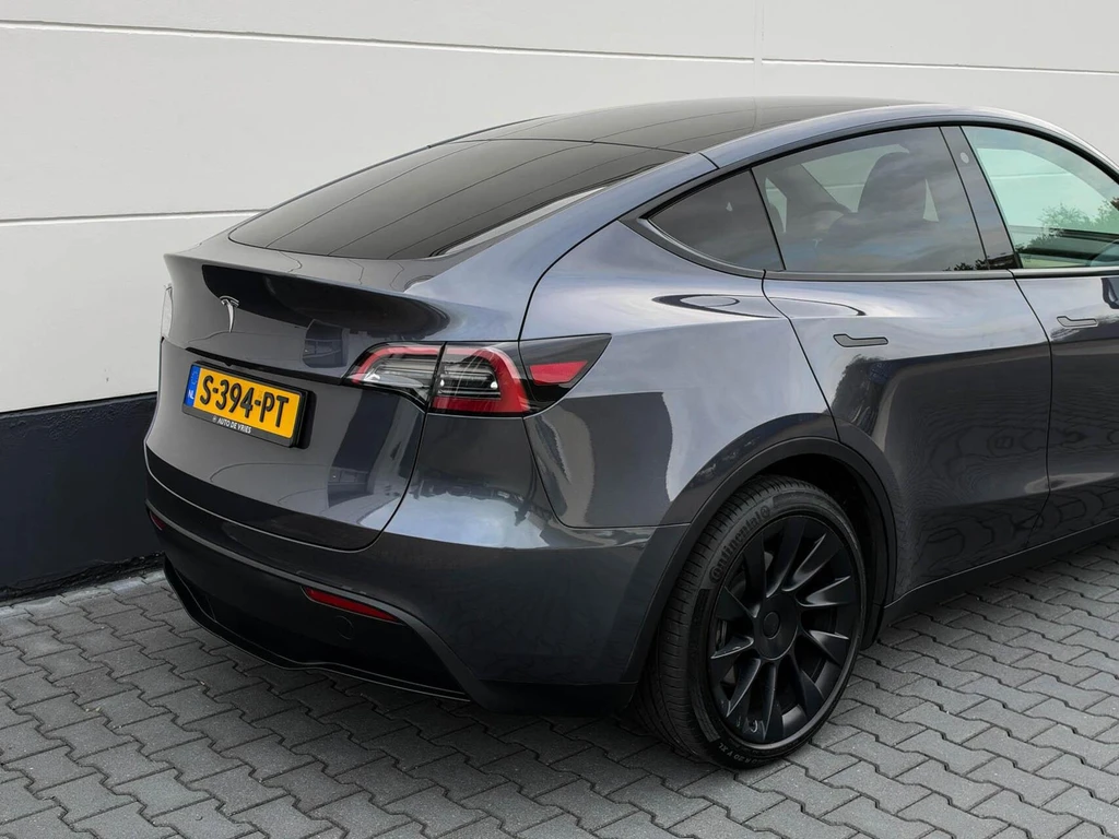 Tesla Model Y – foto 10