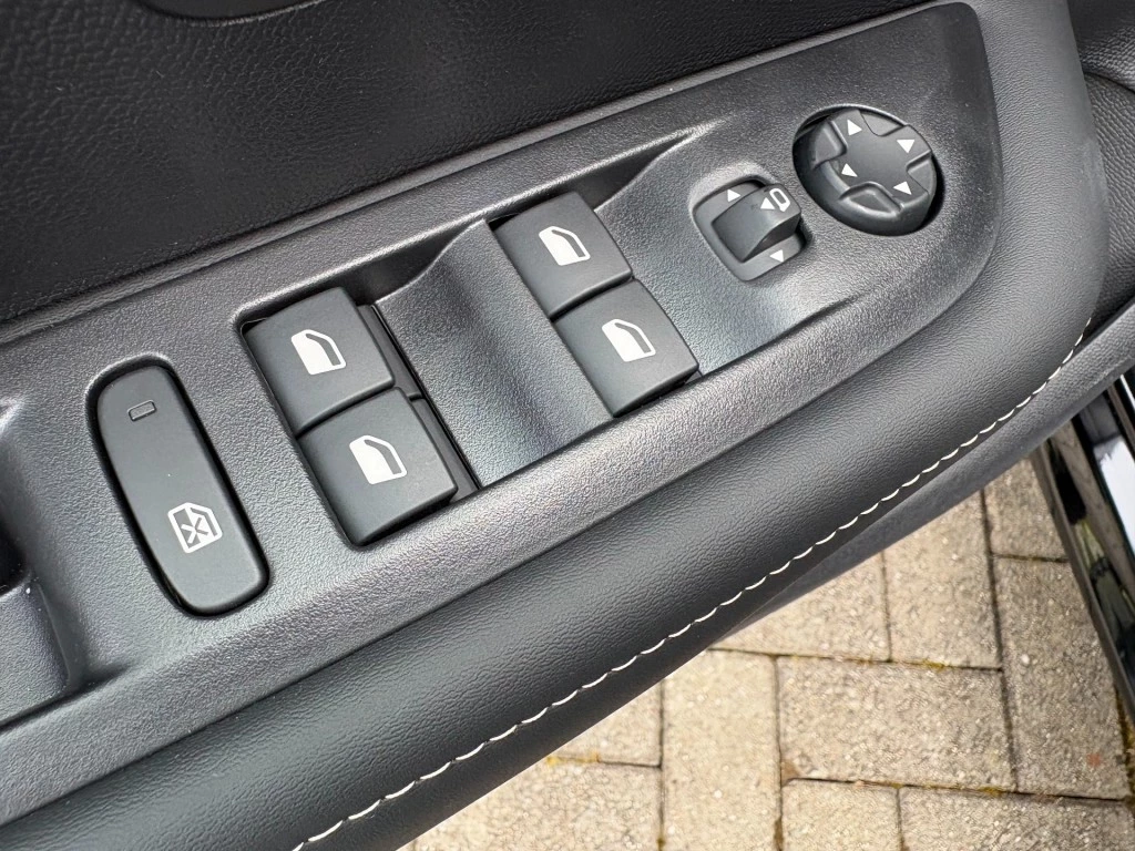Peugeot 208 – foto 20