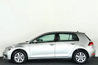 Volkswagen Golf – thumbnail 3