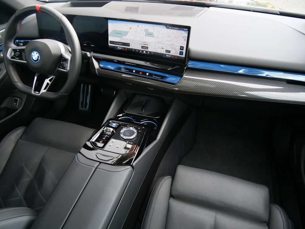 BMW i5 – foto 10