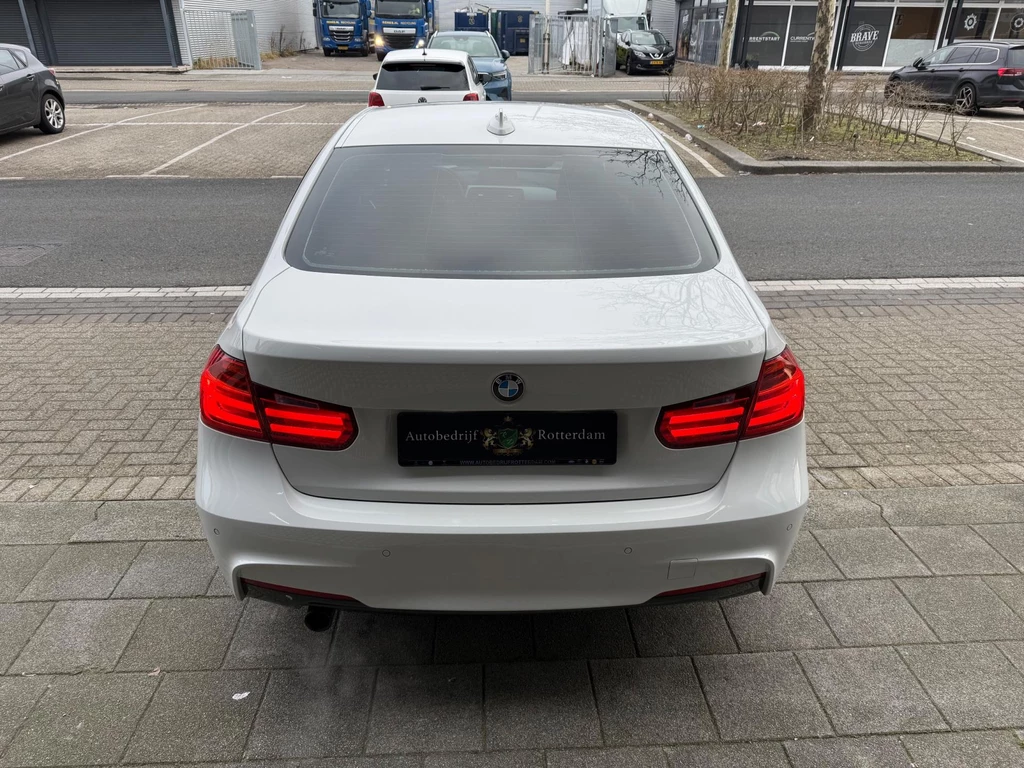 BMW 3 Serie – foto 5