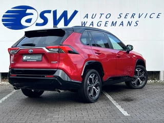 Toyota RAV4 – thumbnail 4