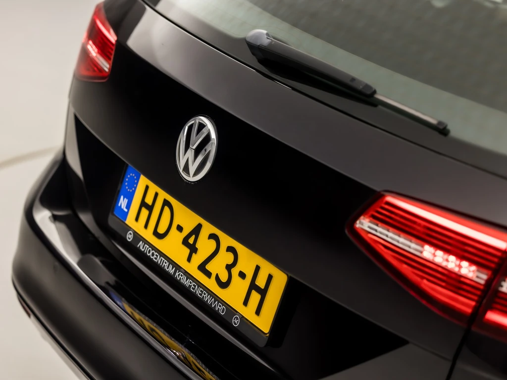 Volkswagen Passat – foto 28
