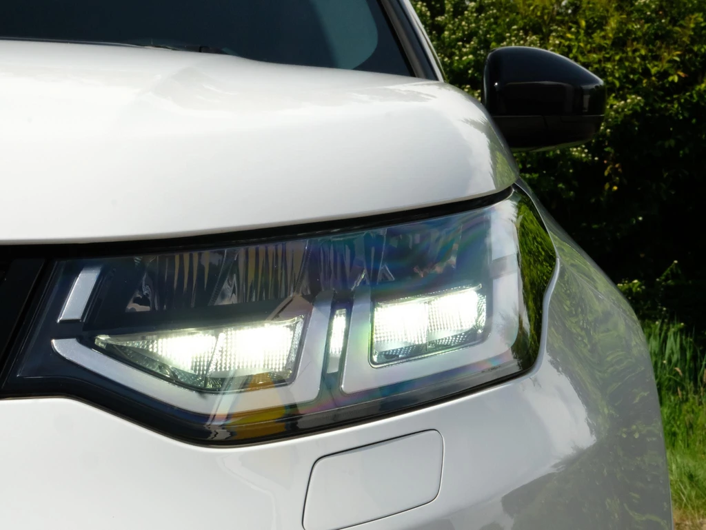 Land Rover Discovery Sport – foto 33