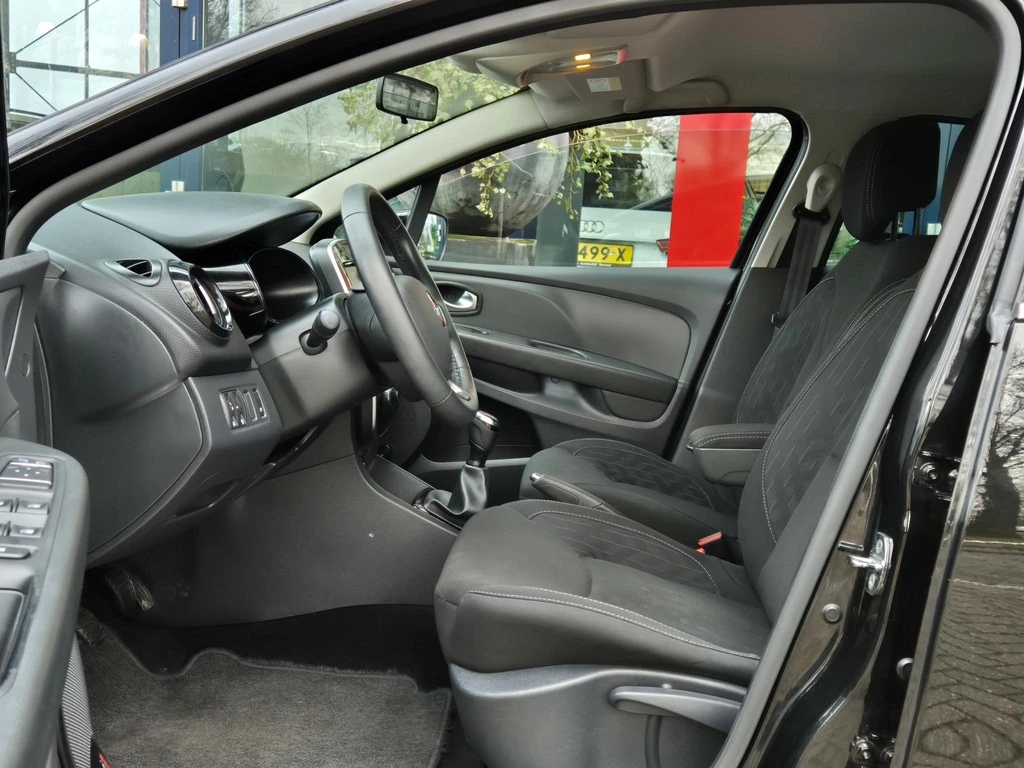 Renault Clio – foto 13