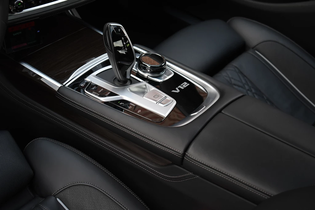 BMW 7 Serie – foto 96