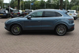 Porsche Cayenne – thumbnail 2