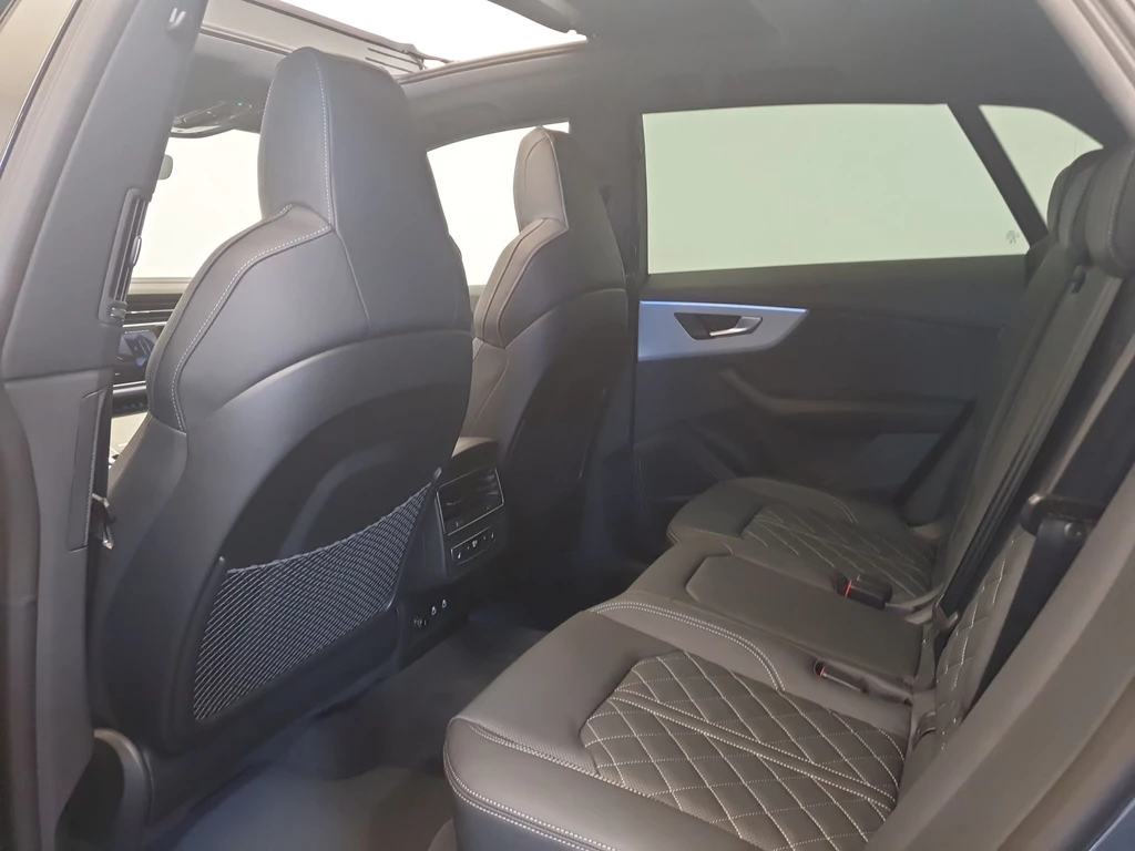 Audi Q8 – foto 30