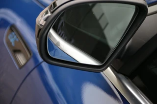 Mercedes-Benz EQC – thumbnail 9