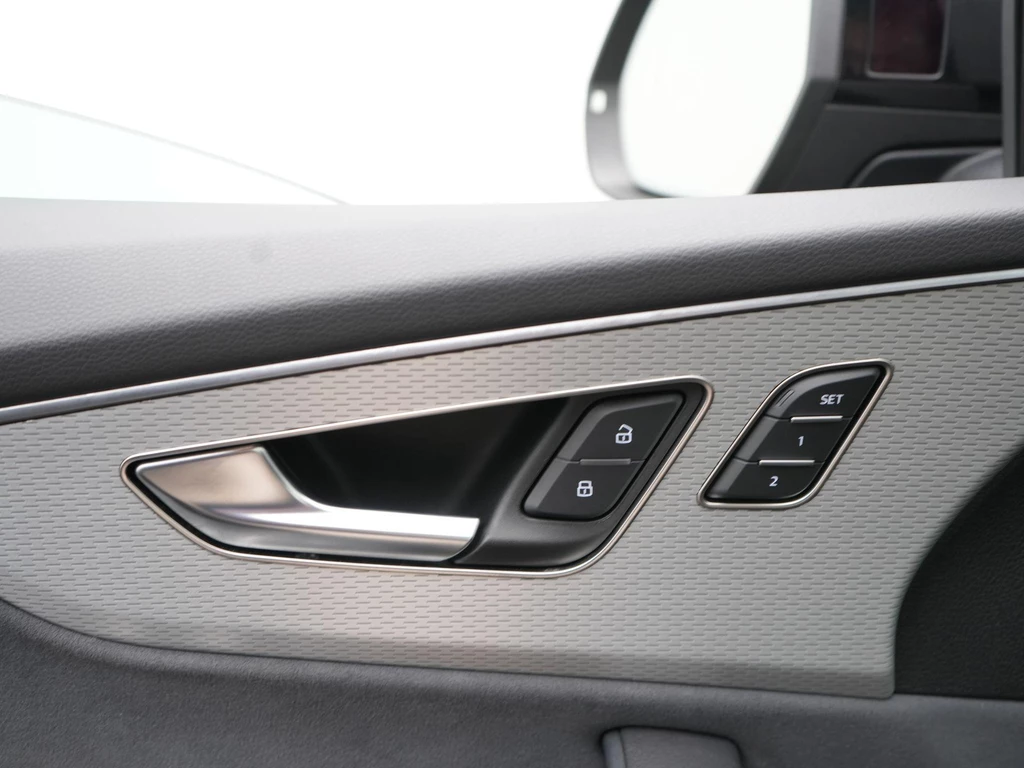 Audi Q8 – foto 37