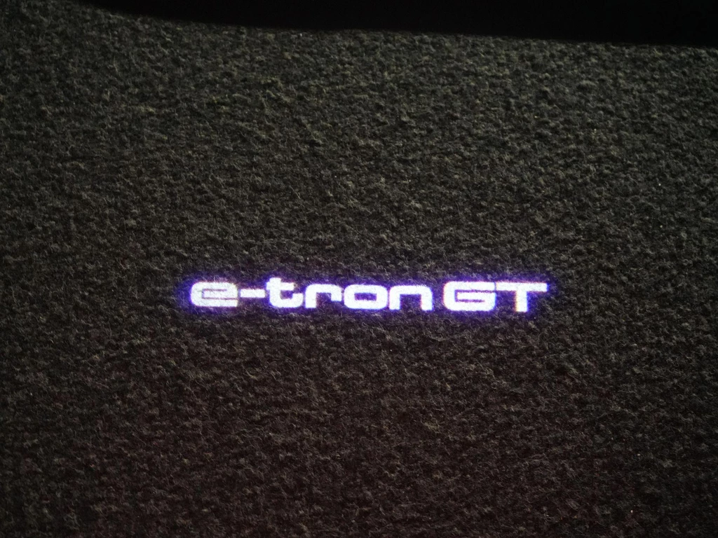 Audi e-tron GT – foto 37